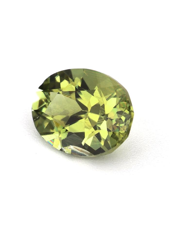Nangi fine jewelry - green gemstone in gold