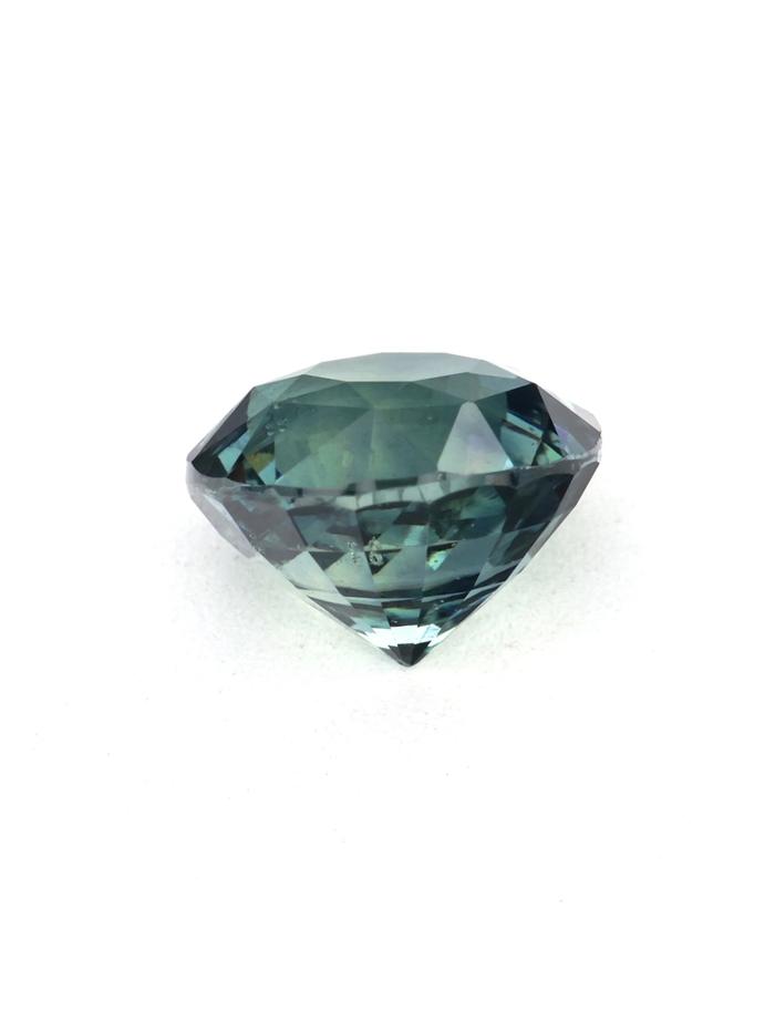 Nangi fine jewelry - green gemstone in gold