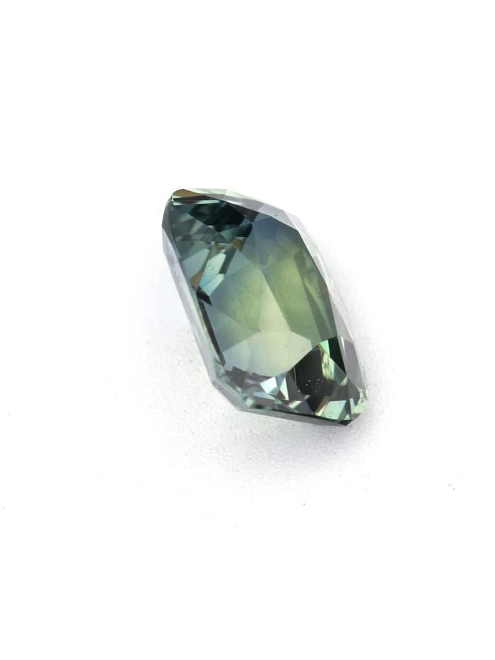 Nangi fine jewelry - teal / Peacock gemstone in gold
