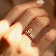 Nangi fine jewelry - white moonstone ring in yellow gold