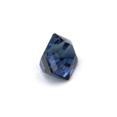 Nangi fine jewelry - blue gemstone in gold