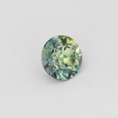 Nangi fine jewelry - green gemstone in gold