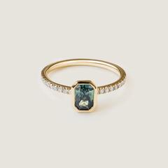 Nangi fine jewelry - green sapphire ring in yellow gold