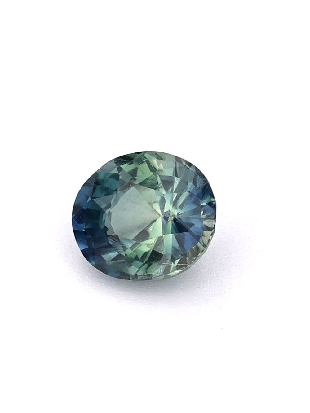 0.92 ct Teal, Oval Sapphire