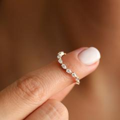 Nangi fine jewelry - ring in yellow gold