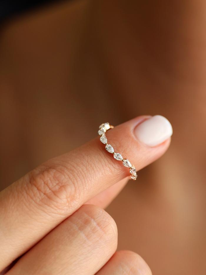Nangi fine jewelry - ring in yellow gold