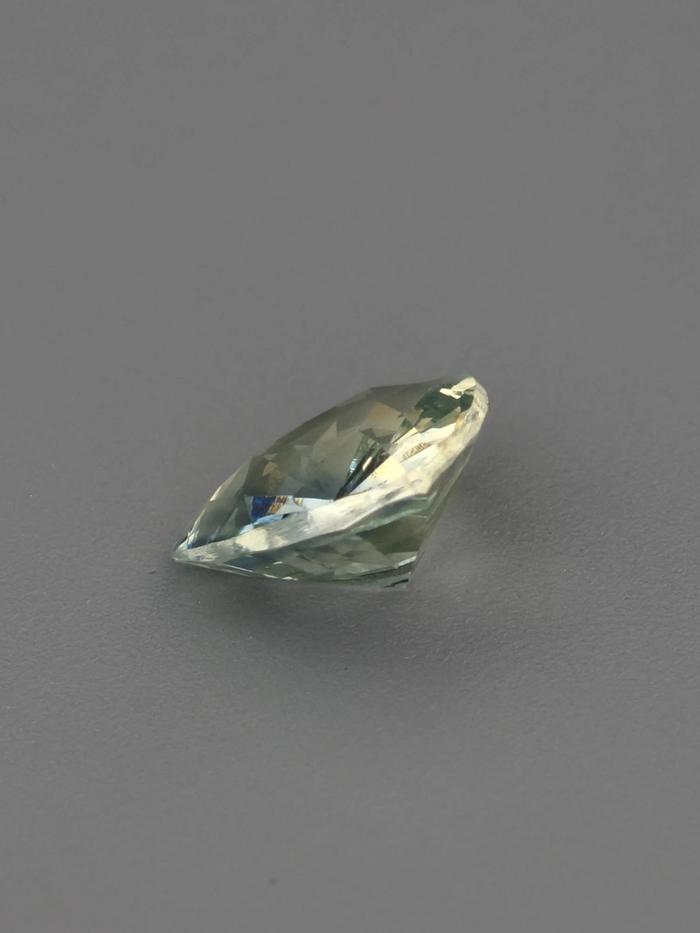 Nangi fine jewelry - blue gemstone in gold