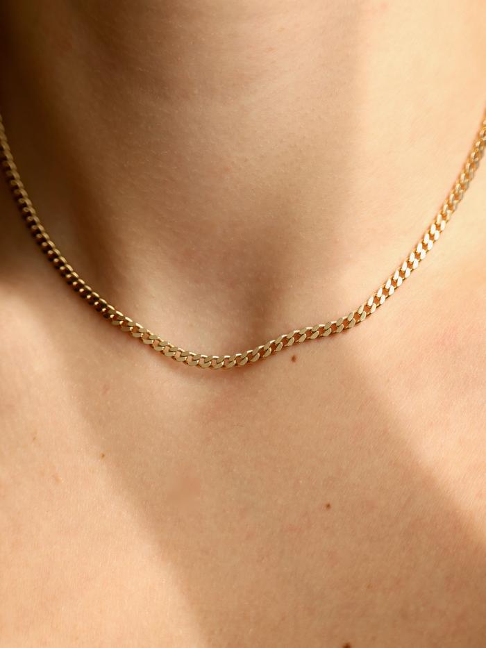 Nangi fine jewelry - necklace in yellow gold