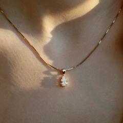 Nangi fine jewelry - white lab-grown diamond pendant in yellow gold