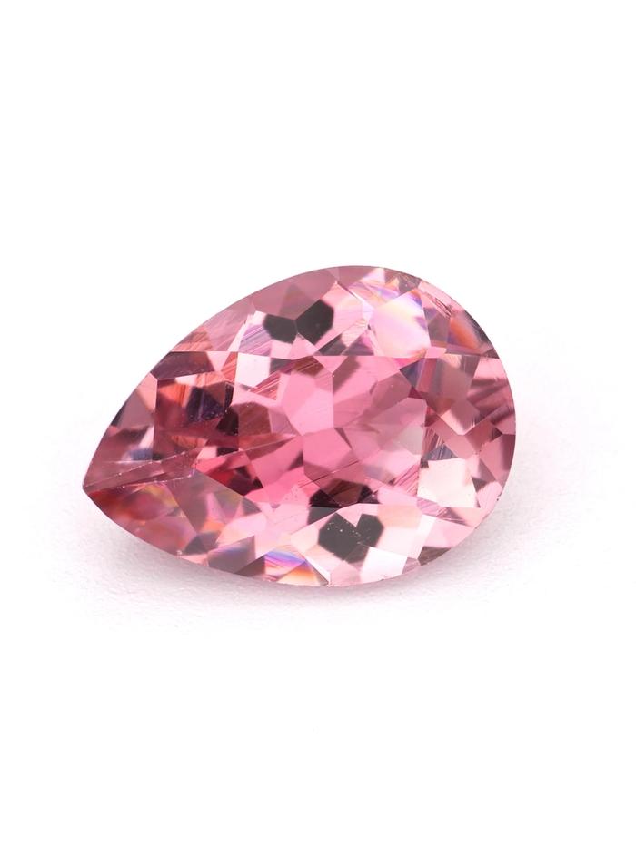 Nangi fine jewelry - pink gemstone in gold