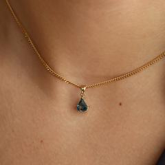 Nangi fine jewelry - blue pendant in yellow gold