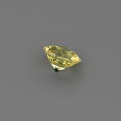 Nangi fine jewelry - yellow gemstone in gold