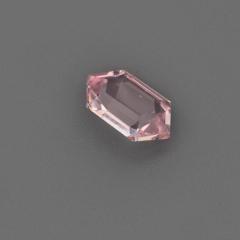 Nangi fine jewelry - pink gemstone in gold
