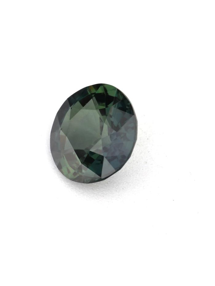 Nangi fine jewelry - green gemstone in gold
