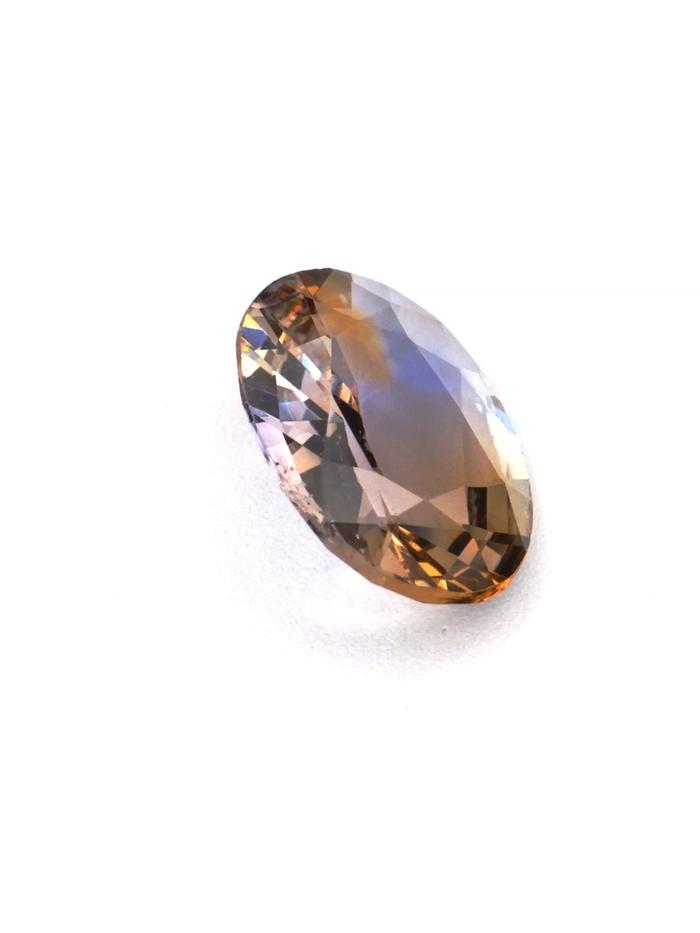 Nangi fine jewelry - purple gemstone in gold