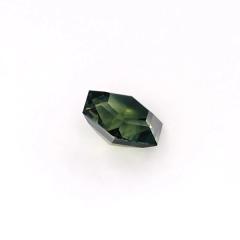 Nangi fine jewelry - green sapphire gemstone in gold