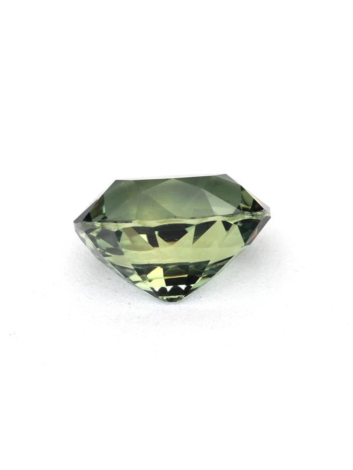 Nangi fine jewelry - green gemstone in gold