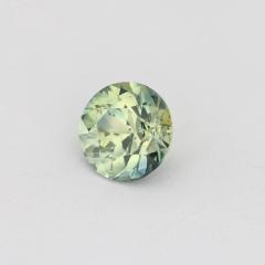 Nangi fine jewelry - green gemstone in gold