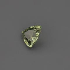 Nangi fine jewelry - green gemstone in gold