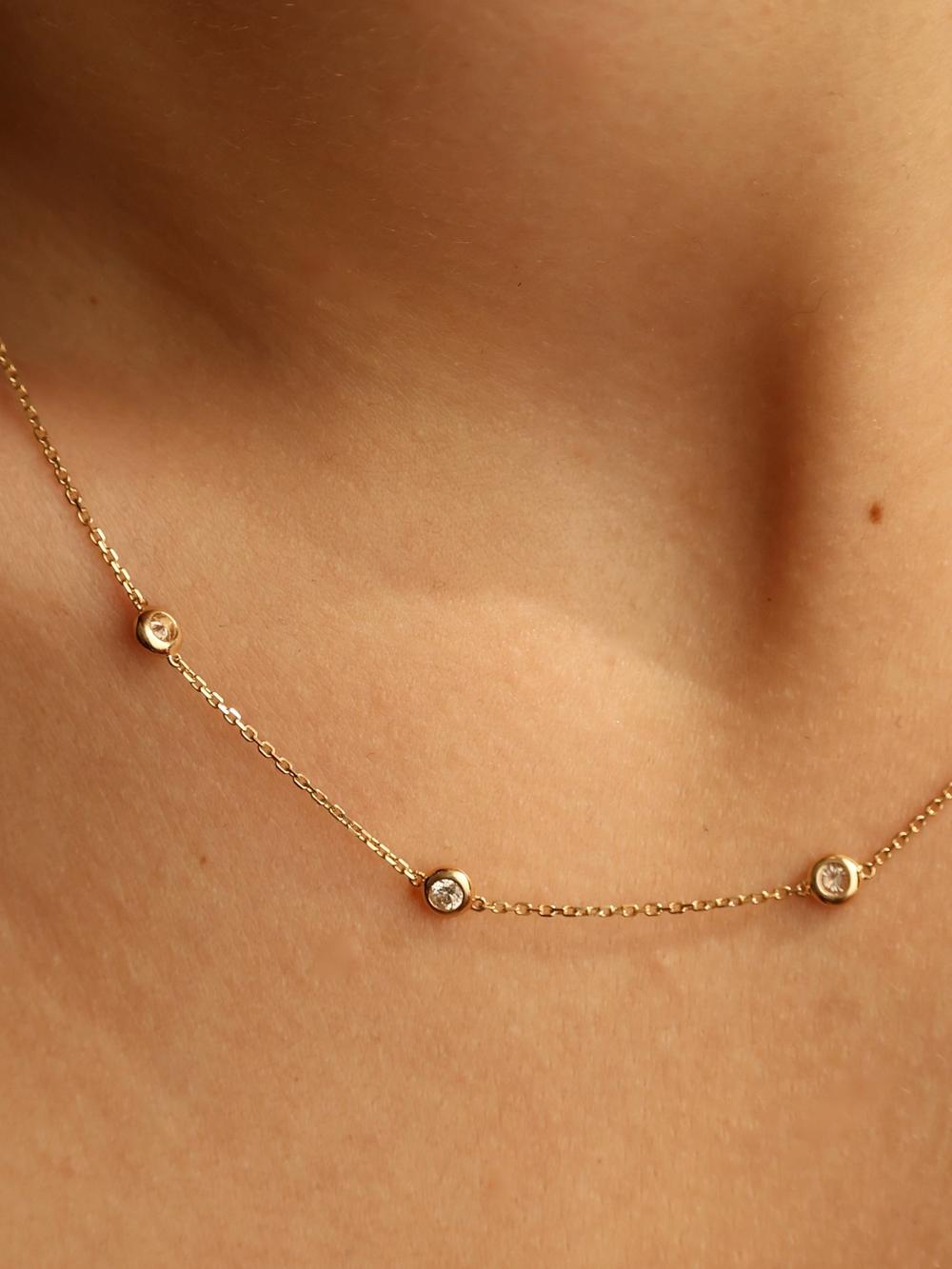 Diamond Bezel Swan Chain 