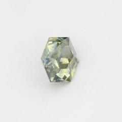 Nangi fine jewelry - green sapphire gemstone in gold