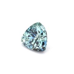Nangi fine jewelry - blue gemstone in gold