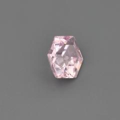 Nangi fine jewelry - pink gemstone in gold