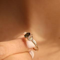 Nangi fine jewelry - green tourmaline ring in yellow gold