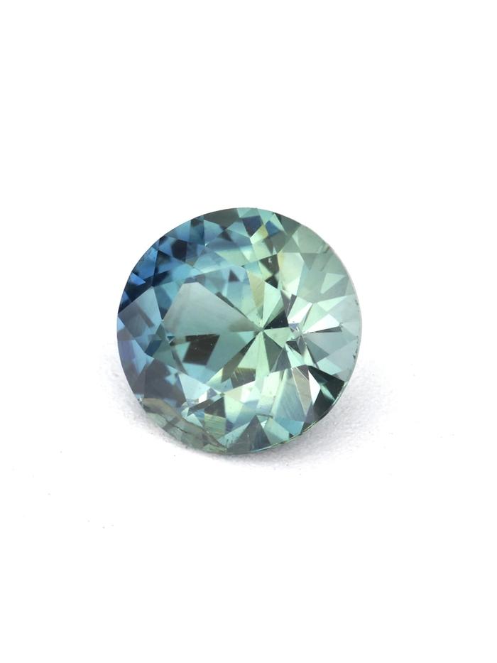 Nangi fine jewelry - blue sapphire gemstone in gold