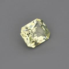 Nangi fine jewelry - yellow gemstone in gold