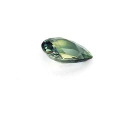 Nangi fine jewelry - green sapphire gemstone in gold