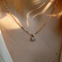 Nangi fine jewelry - white lab-grown diamond pendant in yellow gold