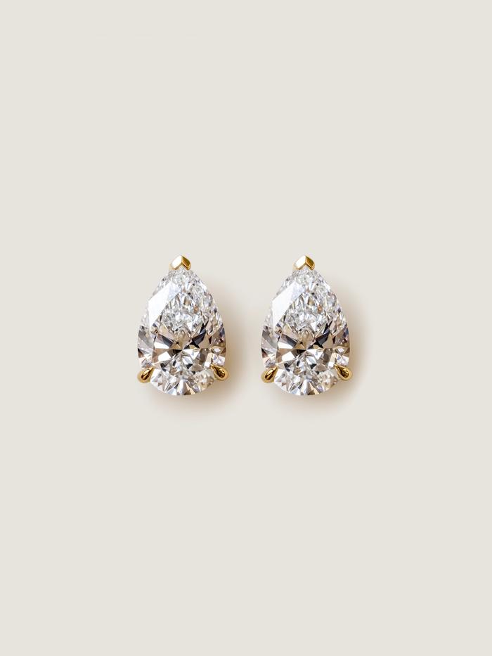 Nangi fine jewelry - white lab-grown diamond earring in gold