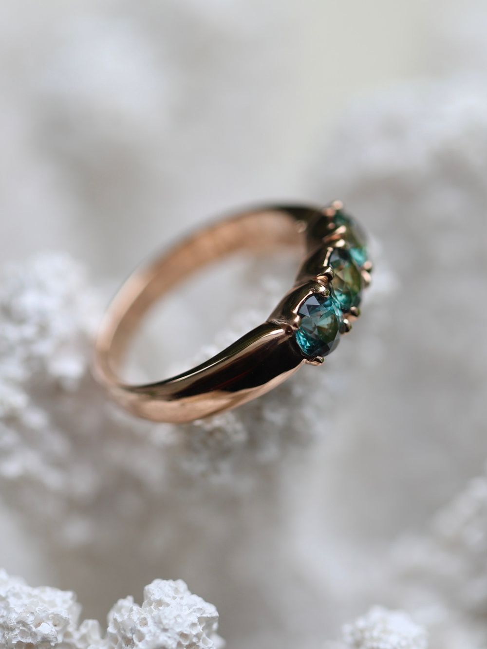 Peacock Trinity Ring & Rose Gold