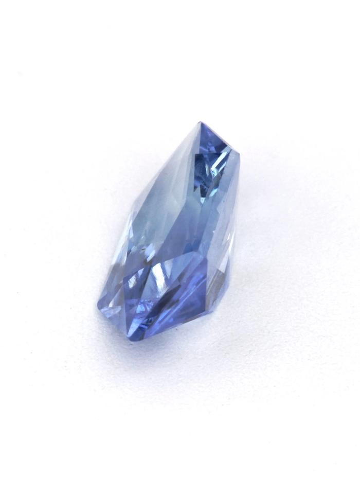 Nangi fine jewelry - purple gemstone in gold