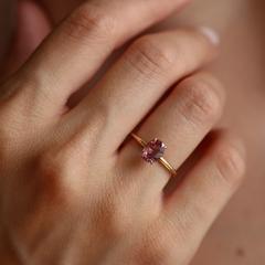 Nangi fine jewelry - pink ring in yellow gold