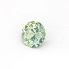 Nangi fine jewelry - green gemstone in gold