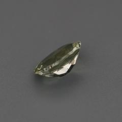 Nangi fine jewelry - green gemstone in gold