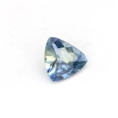 Nangi fine jewelry - blue gemstone in gold