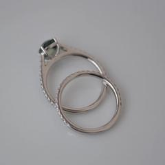 Nangi fine jewelry - teal ring in white gold