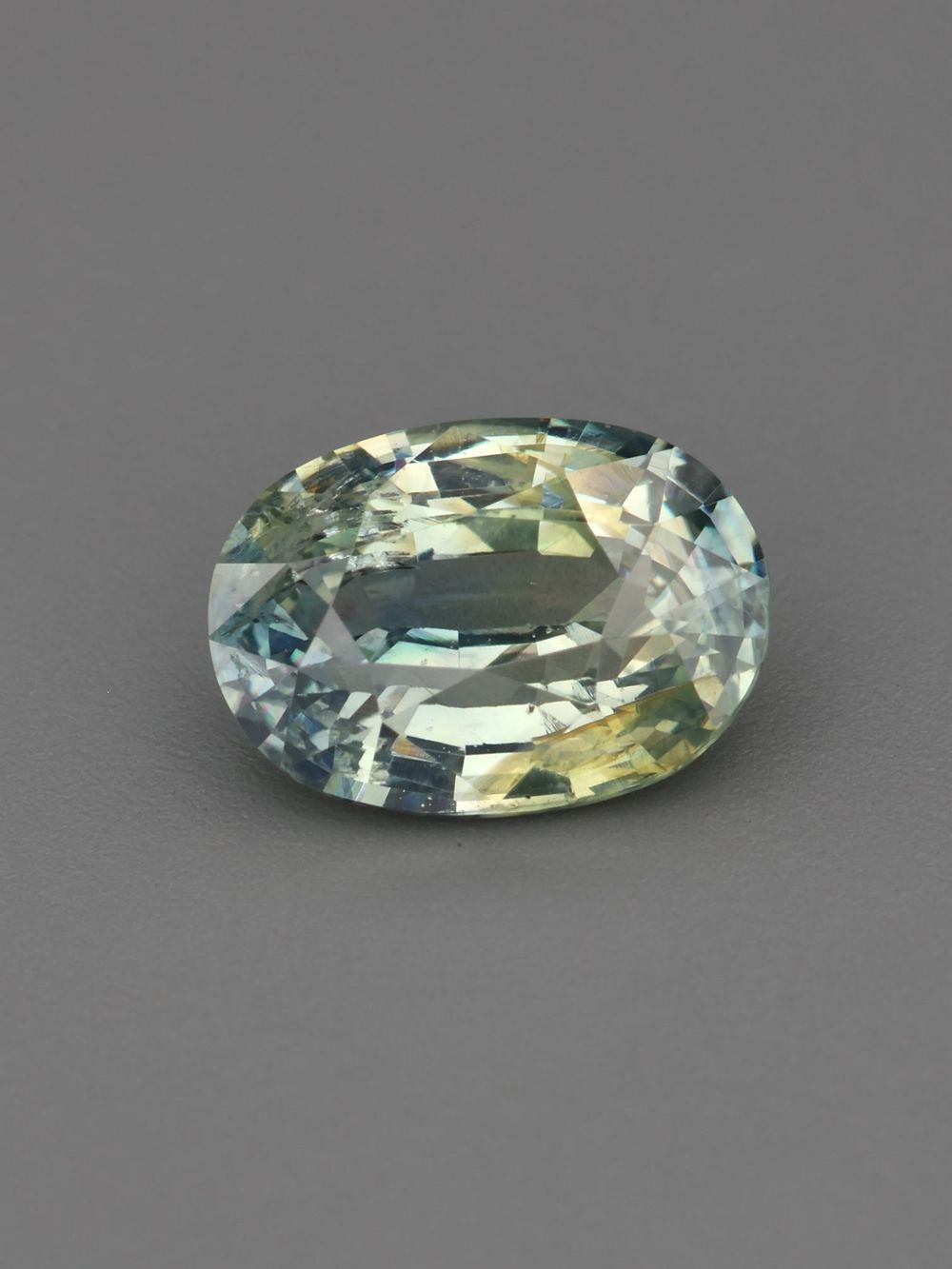 Lumière Sapphire — 0.93 ct Oval Cut