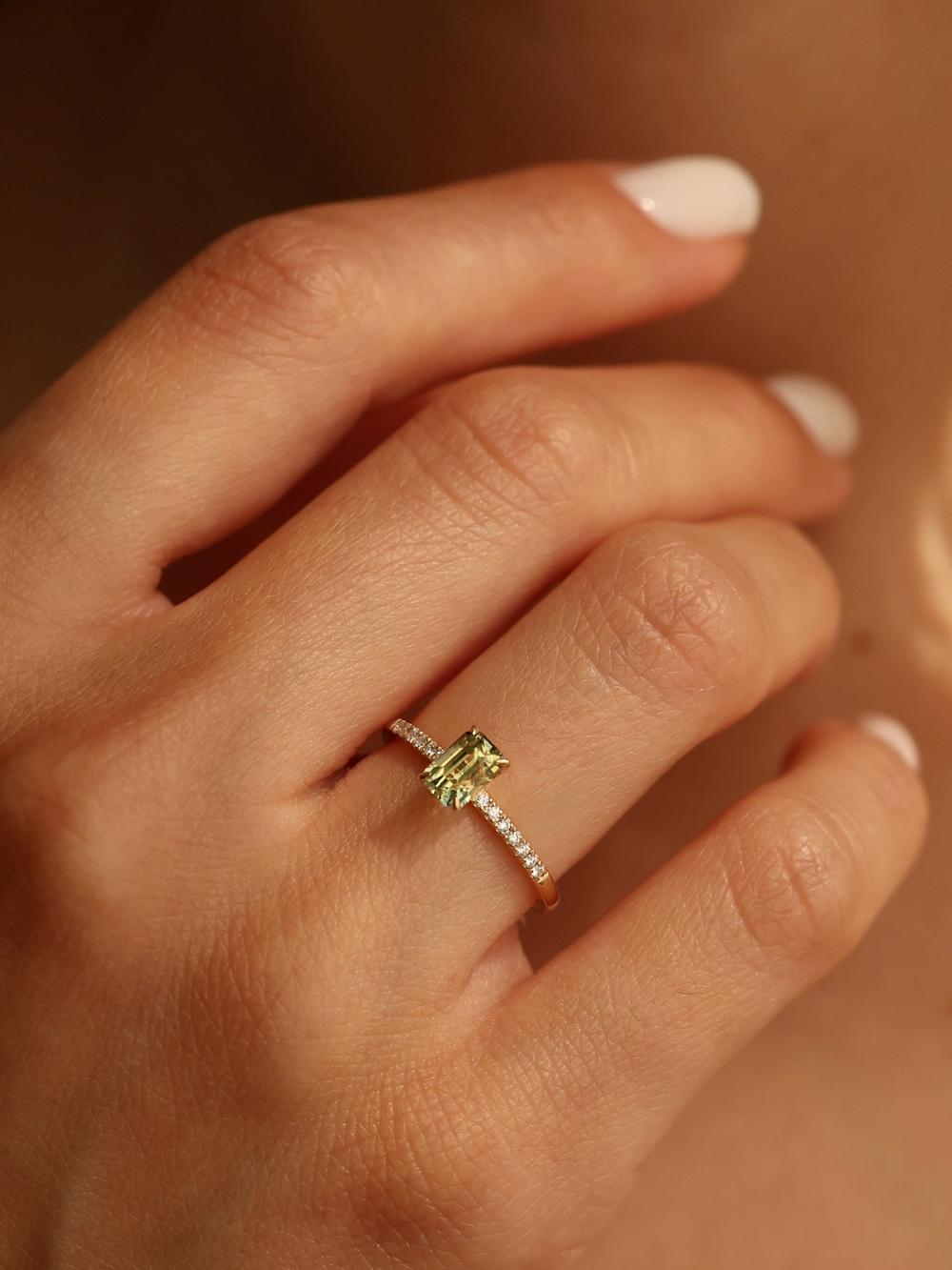  Lime Green Sapphire & Pavé