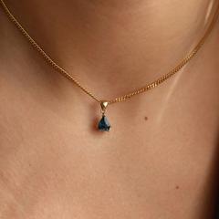 Nangi fine jewelry - blue pendant in yellow gold