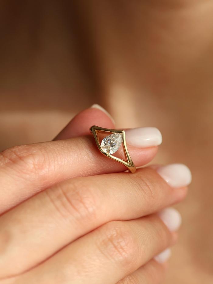 Nangi fine jewelry - ring in gold
