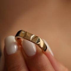 Nangi fine jewelry - white lab-grown diamond ring in gold