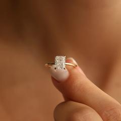 Nangi fine jewelry - white lab-grown diamond ring in gold