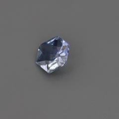 Nangi fine jewelry - blue gemstone in gold