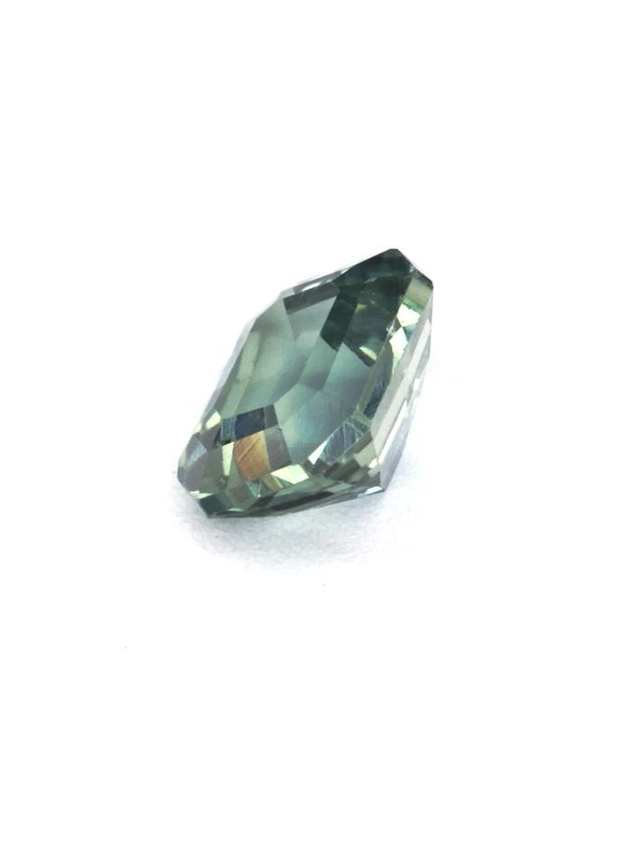 Nangi fine jewelry - teal / Peacock gemstone in gold