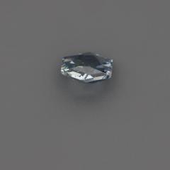 Nangi fine jewelry - blue gemstone in gold