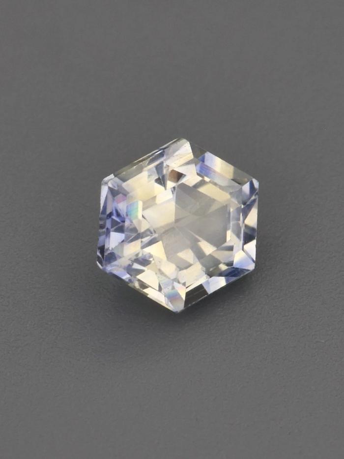 Nangi fine jewelry - purple gemstone in gold